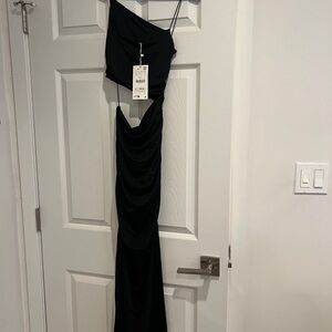 Brand new Zara dress